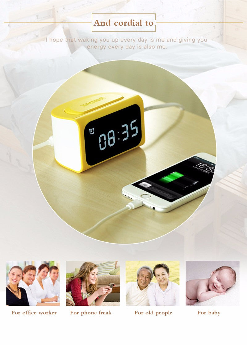 Réveil Numérique LED Avec 4 Adaptateurs De Charge USB REMAX RM-C05