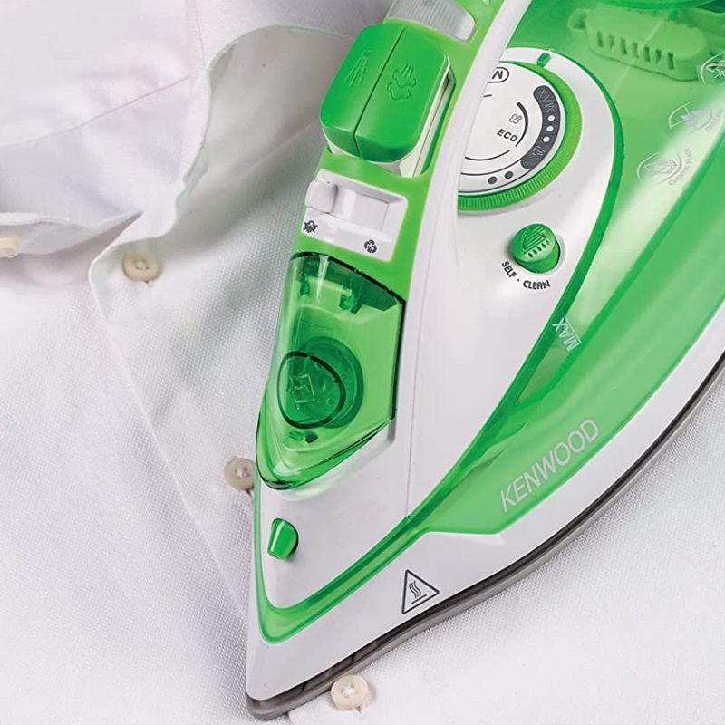 Fer à repasser Steam Iron STP70 - Kenwood