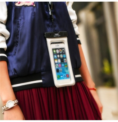 coque étanche remax